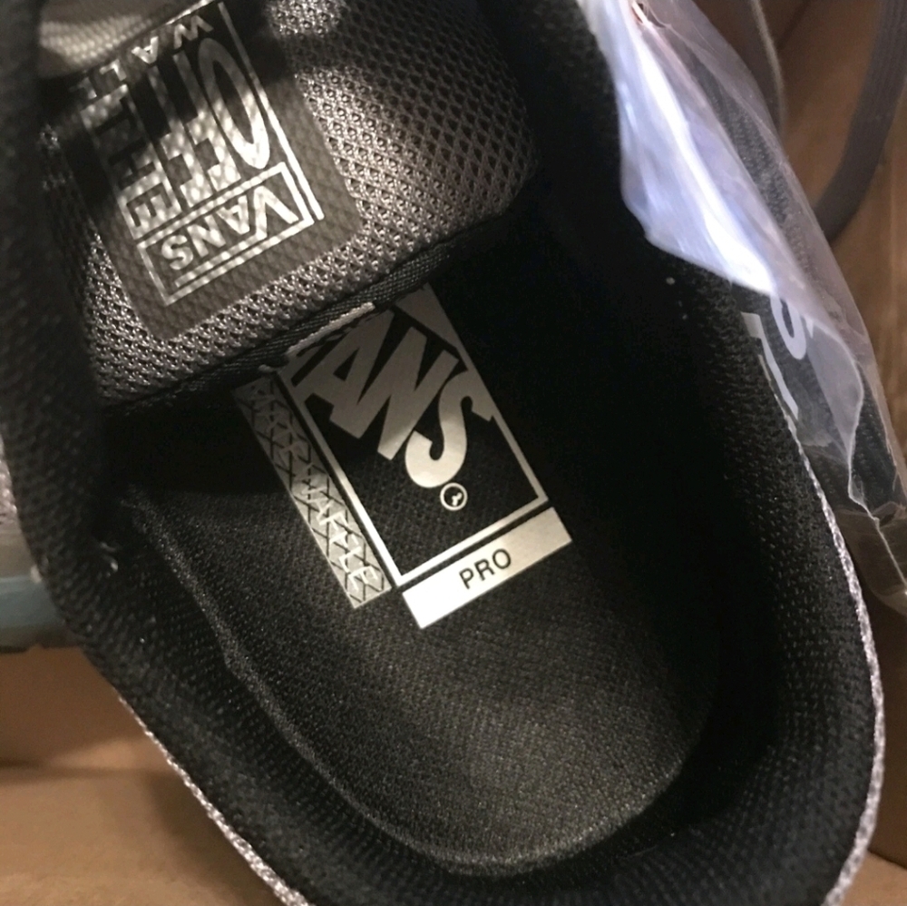 Vans Ave Pro 1 Reflective Gray Men 7 Size Skateboarding Suede 112025 - Picture 9 of 11